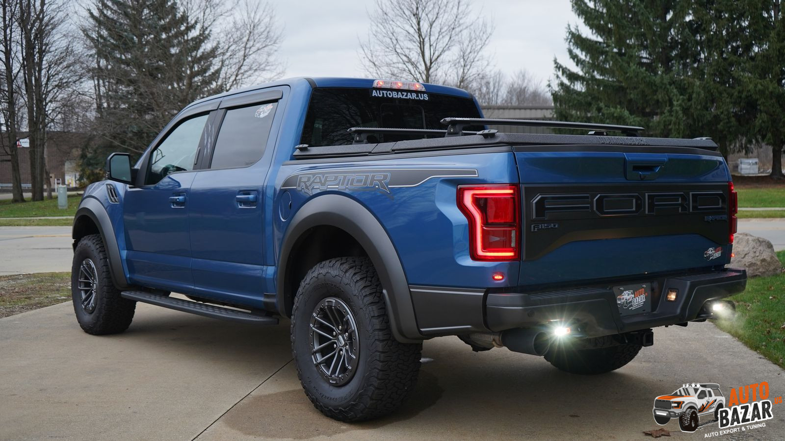 Ford f150 Raptor Blue