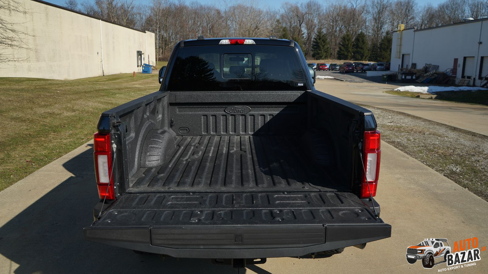 2021 Ford F350 SuperDuty Lariat SRW 4x4 CrewCab with Off-road Tremor Packag...